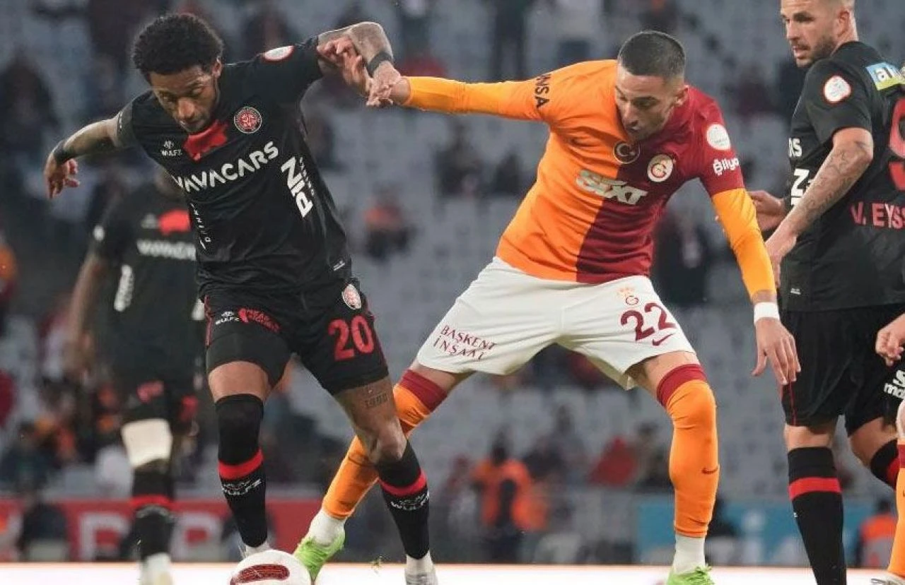 Okan Buruk: Üretme sorunumuzu Barış çözdü!