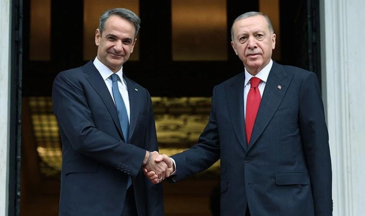 Cumhurbaşkanı Erdoğan bugün Miçotakis ile görüşecek: Masada kritik konular var