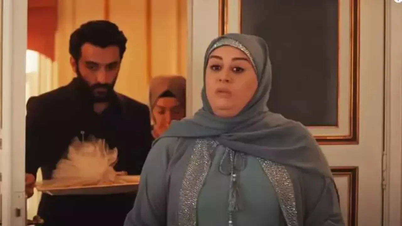 Kızıl Goncalar haftaya sezon finali yapacak, diziden 2 oyuncu ayrılıyor - 1. Resim