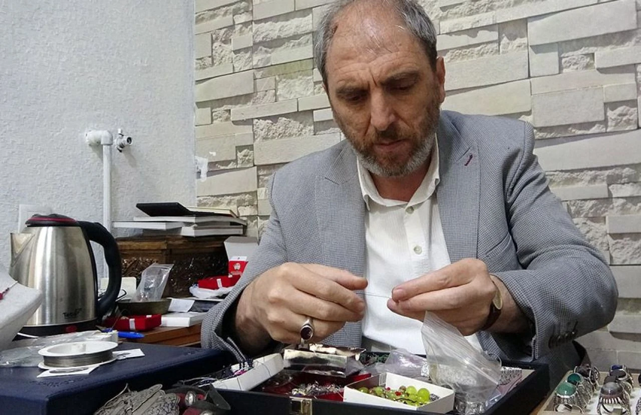 Osmanlı Dönemi'nde devlet büyüklerine hediye ediliyordu! Tekrar üretiyor, yurt dışına satıyor - 1. Resim