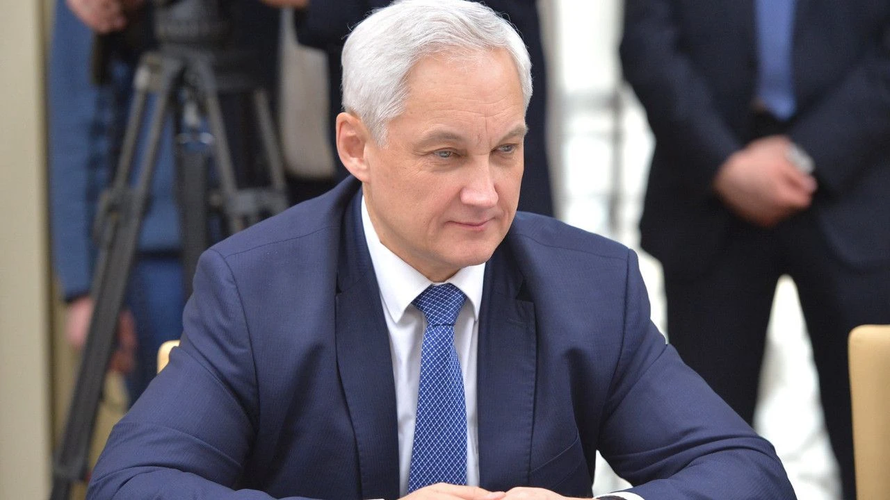 Şoygu'yu görevden alan Putin Savunma Bakanlığına neden ekonomist getirdi, işte cevabı