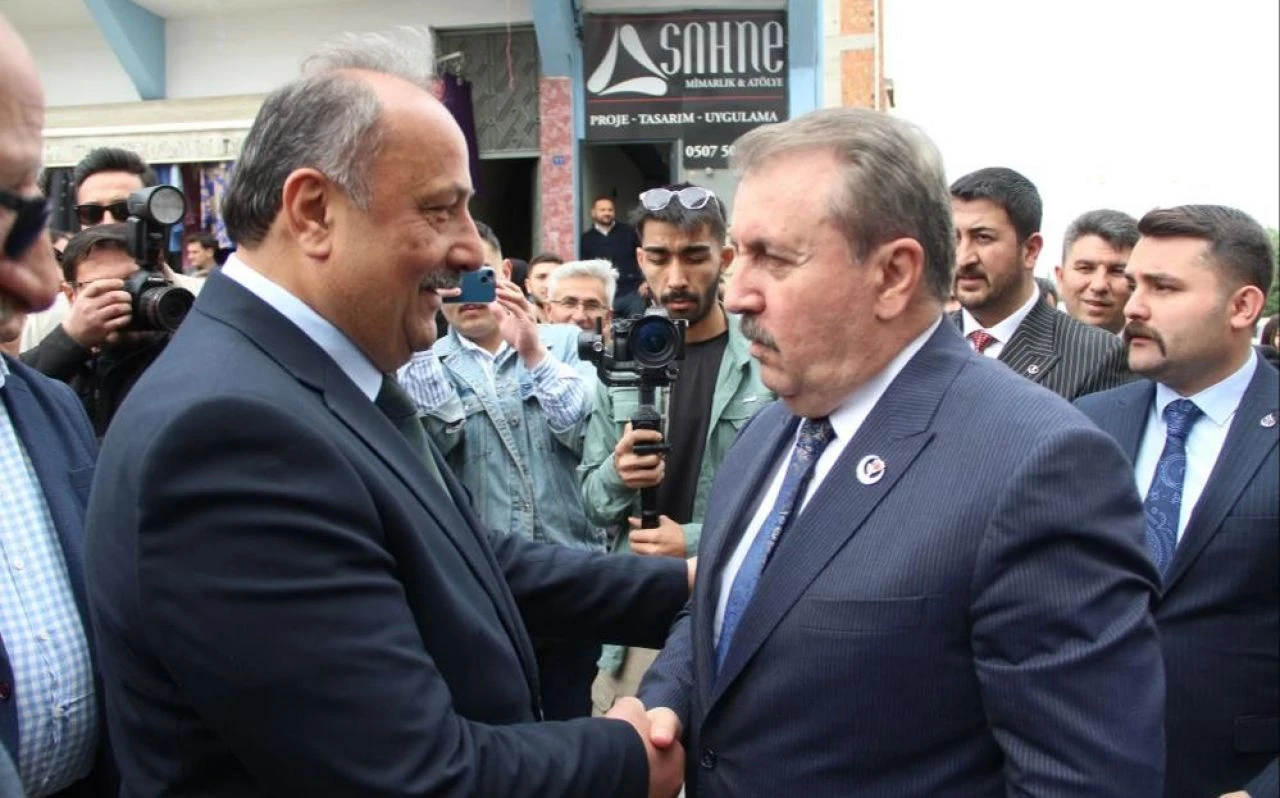 BBP lideri Destici'den vatandaşa söz: Vaatlerimizi 5 sene içinde gerçekleştireceğiz - 1. Resim