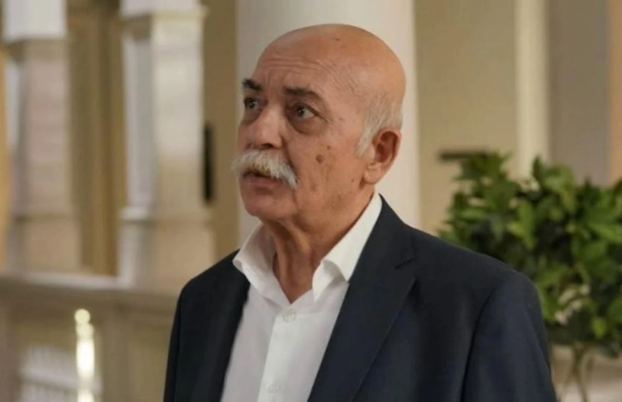 Beyin kanaması geçirmişti! Kızılcık Şerbeti’nin Abdullah’ı Settar Tanrıöğen, aylar sonra ilk kez görüntülendi - 1. Resim