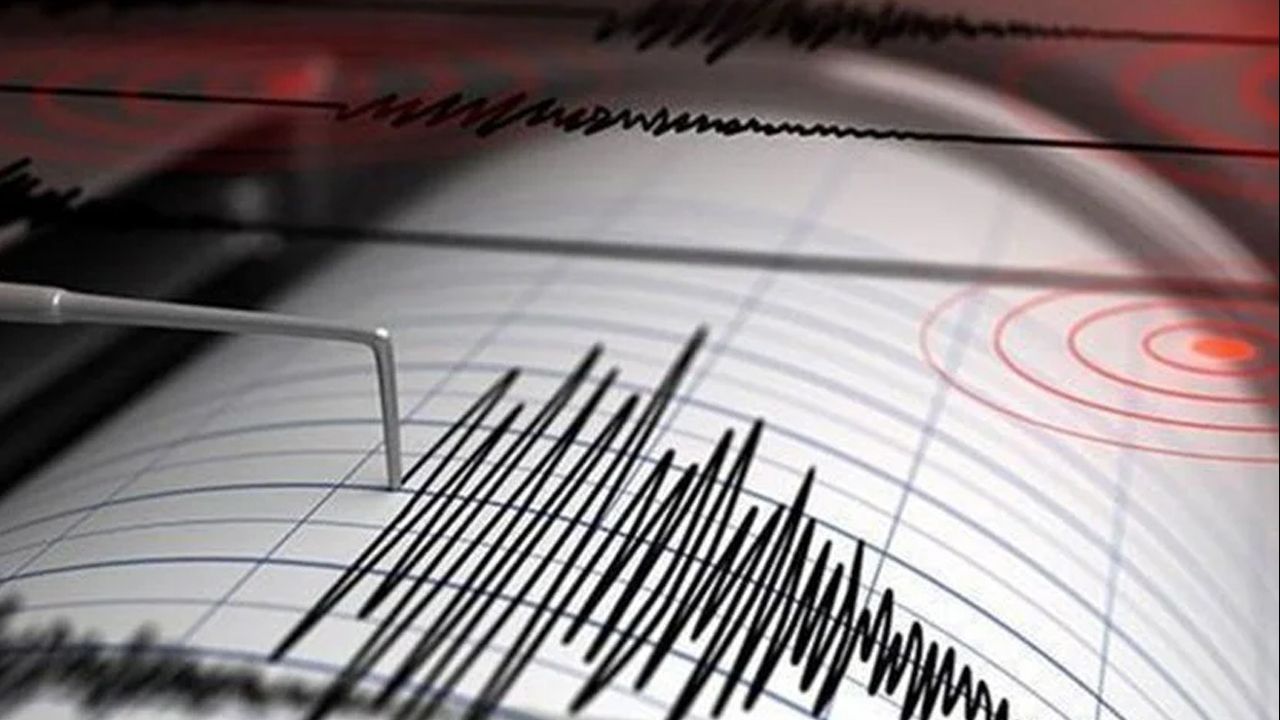 Bitlis&#039;te 3.2 büyüklüğünde deprem: Son dakika deprem
