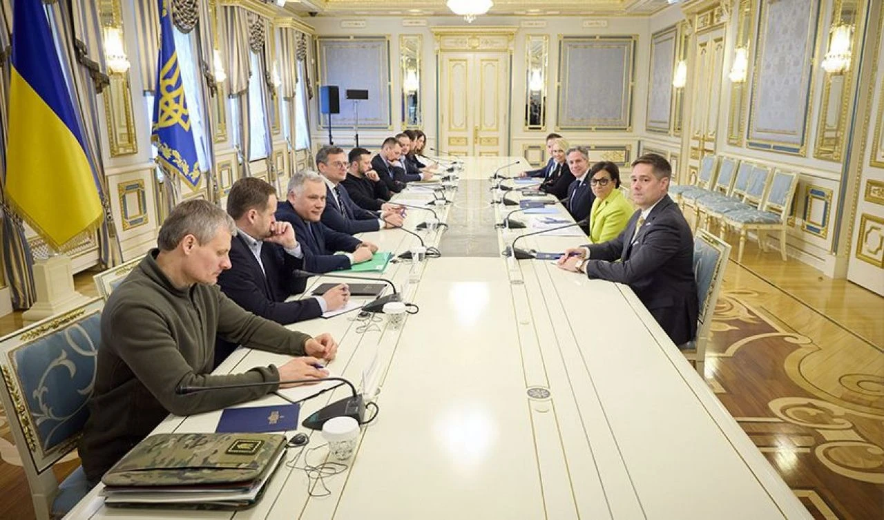 Blinken, Zelenskiy üzerinden Rusya'ya gözdağı verdi: Savaşta fark oluşturacak