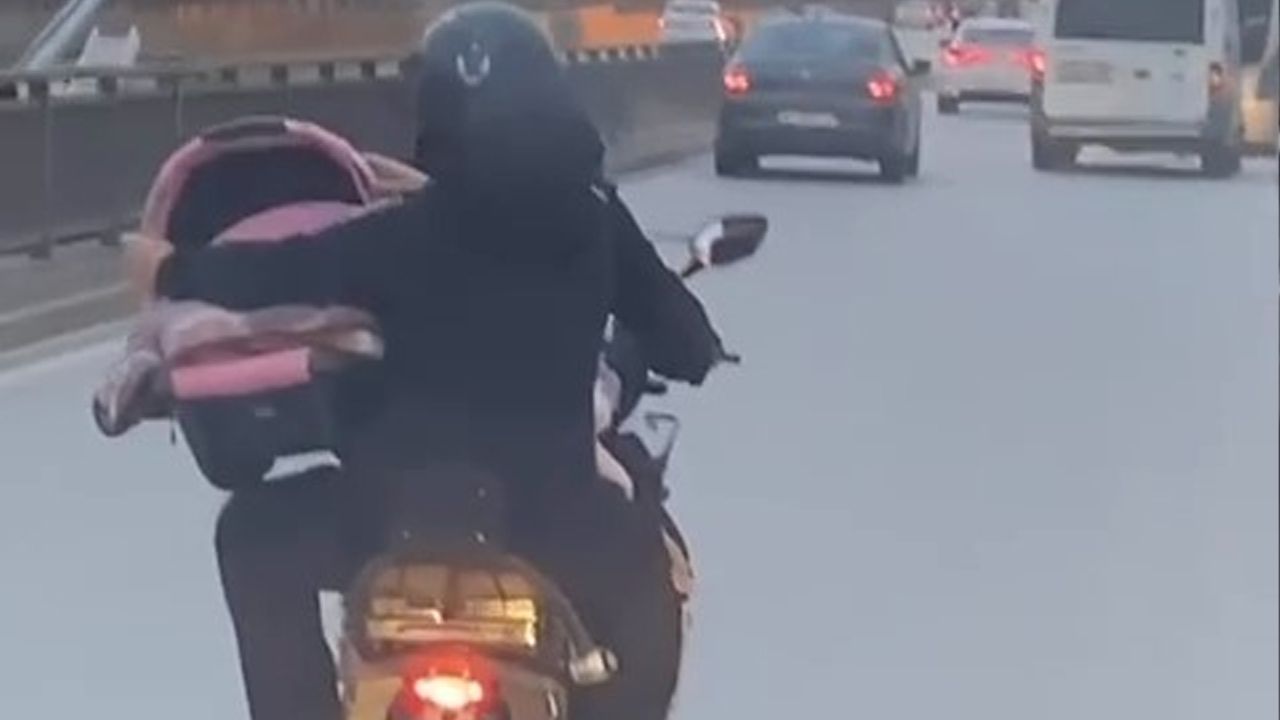 Çocuğunun canını hiçe saydı: Puseti motosikletle taşıdı