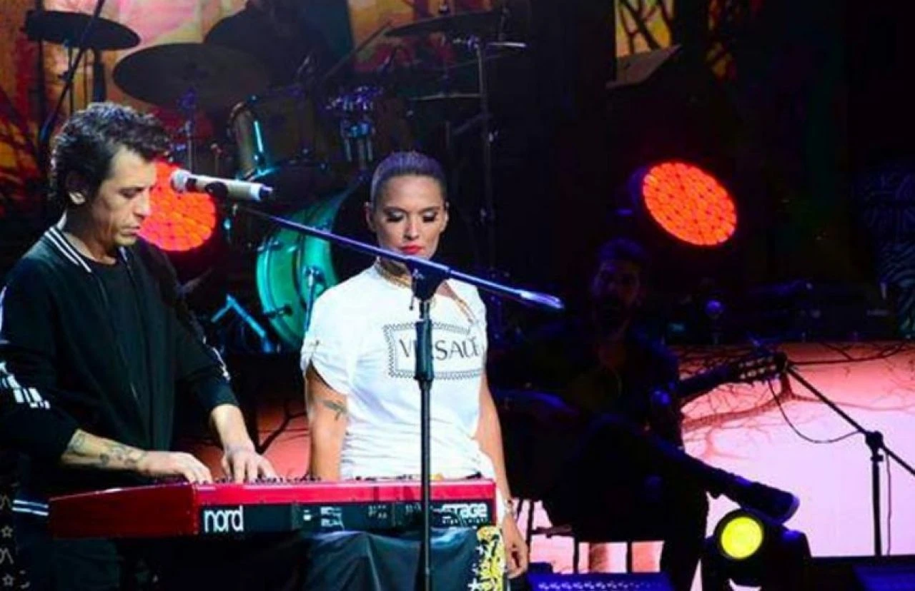 Demet Akalın'dan yıllar sonra sürpriz düet