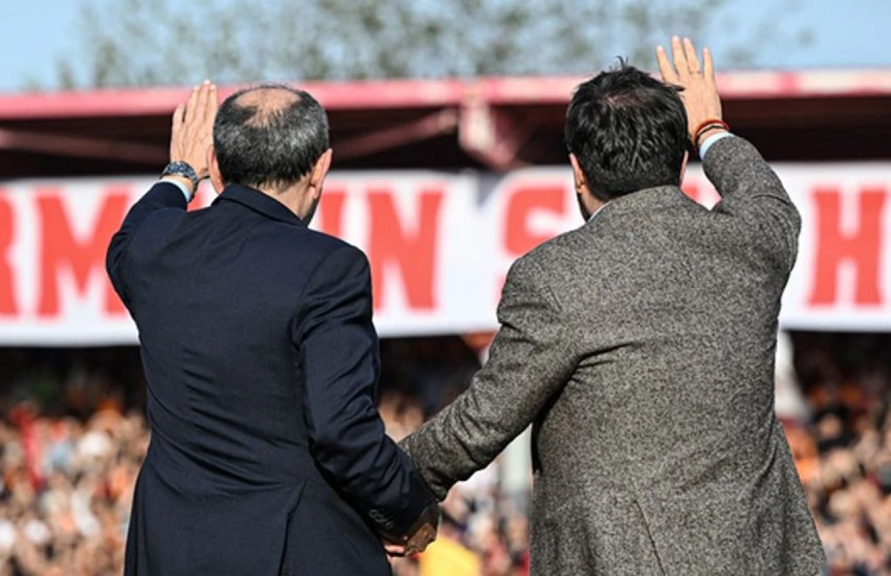 Dursun Özbek'ten Erden Timur iddialarına cevap: "Fikir ayrılığı gönül ayrılığı değildir"