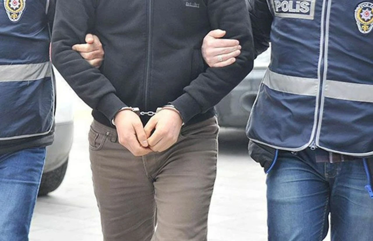 Eskişehir ve Manisa'da FETÖ’ye darbe: 24 şüpheli yakalandı!