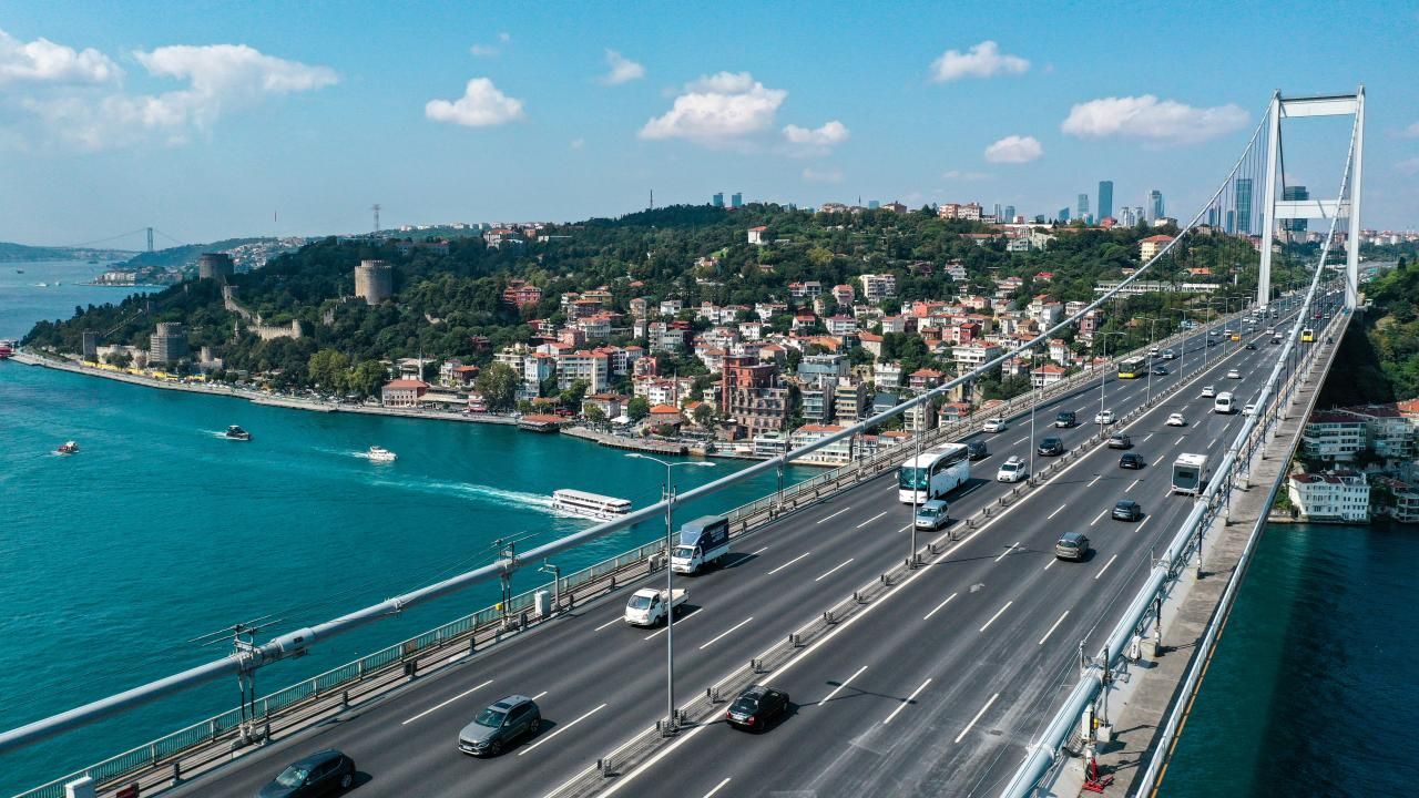 İstanbul&#039;da 15 Temmuz Şehitler ve Fatih Sultan Mehmet köprülerinde geçiş ücreti 24 TL oldu