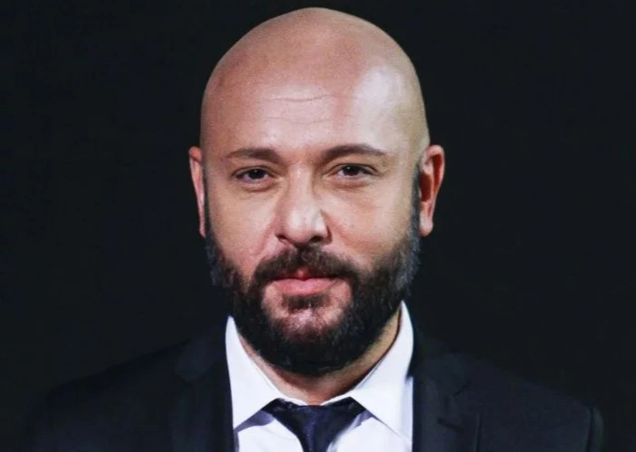 Kızıl Goncalar'da Cüneyd'in babası Vahit'i Tolga Tekin oynayacak - 1. Resim