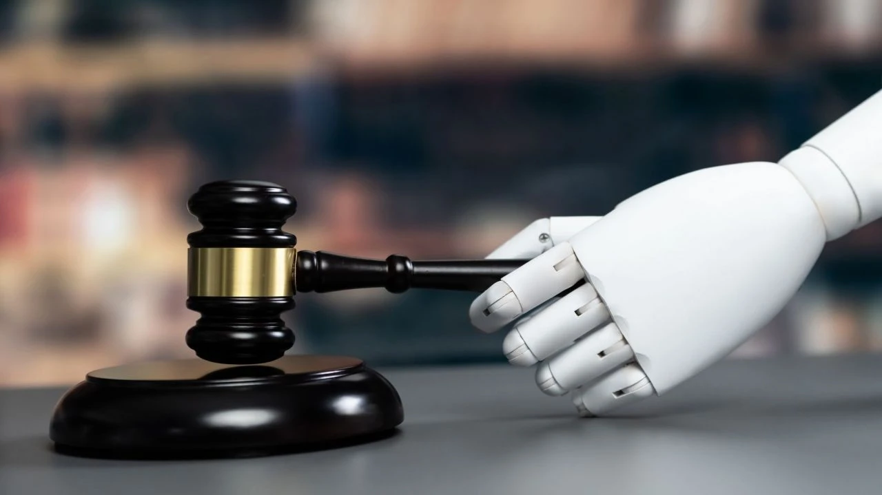 Yapay zeka devrimi ilerliyor: Bakanlık yargıya entegre edecek! - 1. Resim