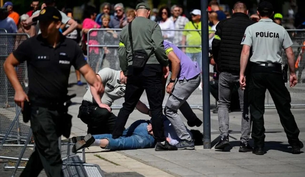 Erdoğan'dan saldırıya uğrayan Slovakya Başbakanı Fico'ya geçmiş olsun mesajı  - 2. Resim