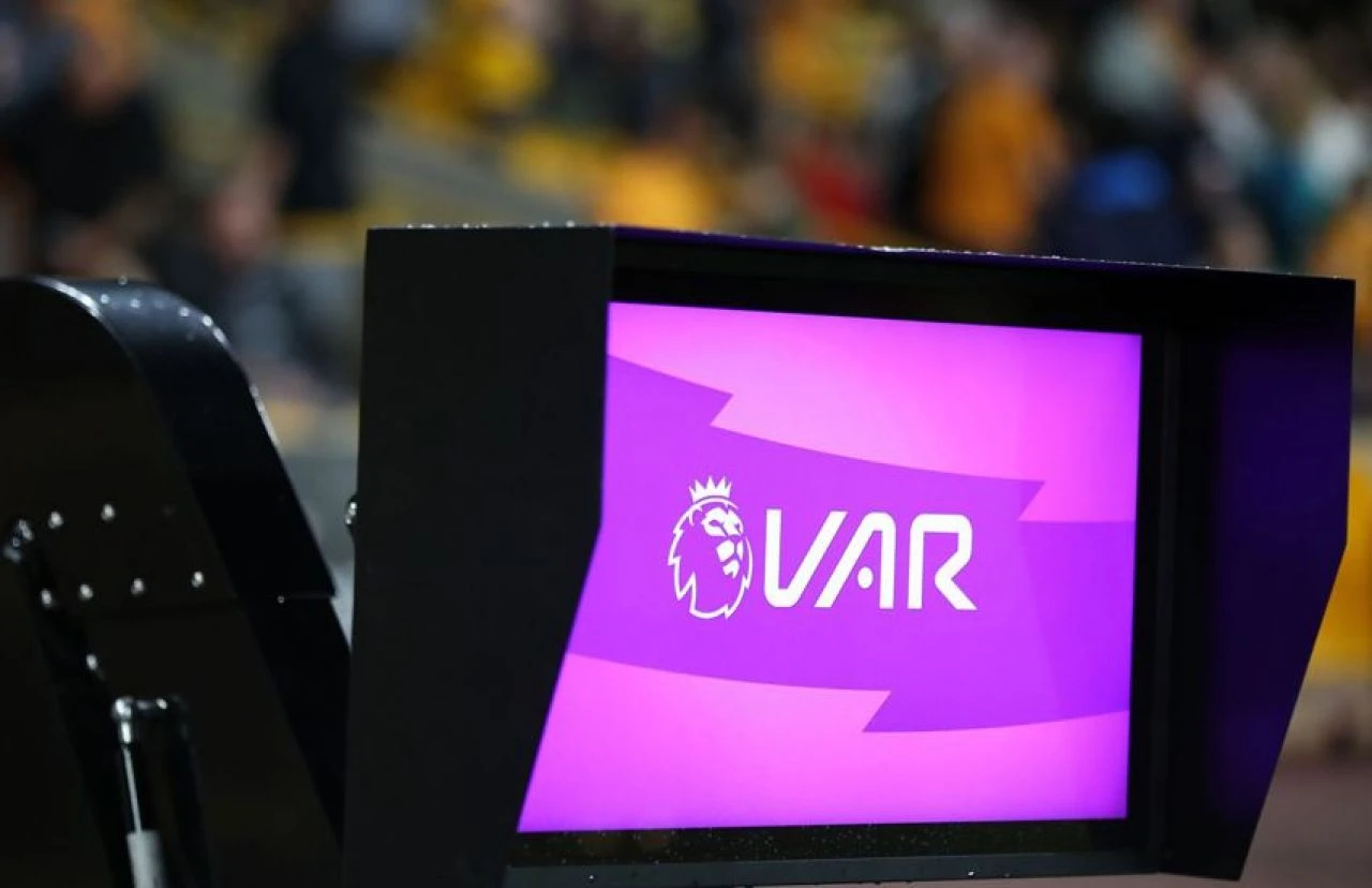 Premier Lig'de VAR kaldırılıyor! Oylamaya sunulacak