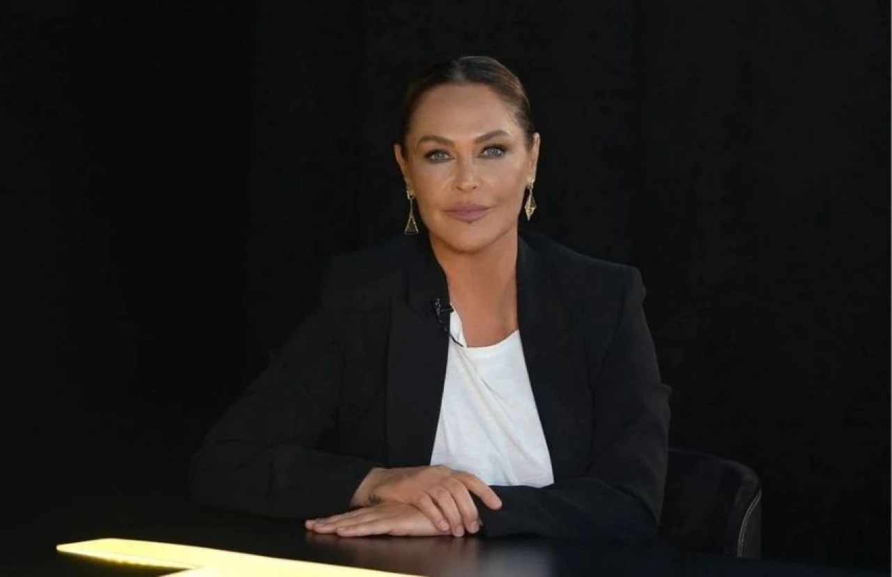 Reklam anlaşmasını yenileyen Hülya Avşar servet kazandı - 1. Resim