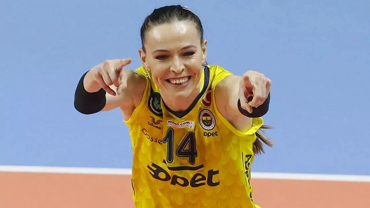 Türkiye - Japonya maçında Eda Erdem sakatlığı nedeniyle kadroda yer almadı - 1. Resim