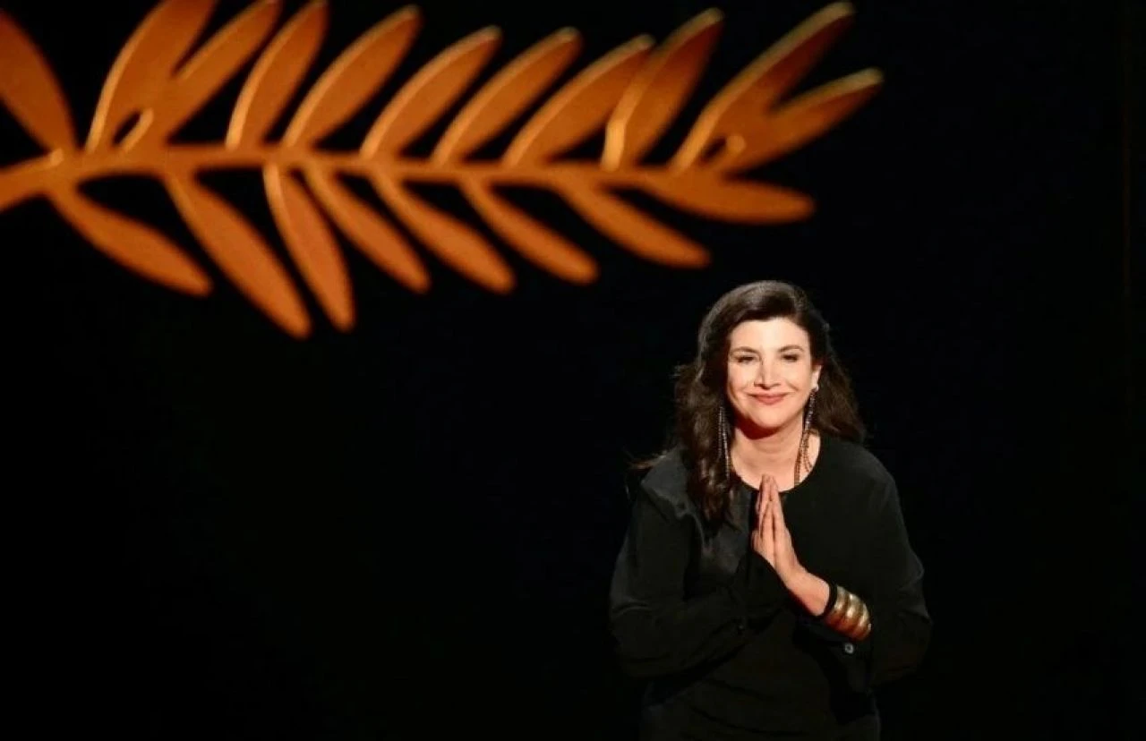 Ünlü isimler Cannes'a akın etti! Pınar Deniz ile Birce Akalay törene damga vurdu - 4. Resim