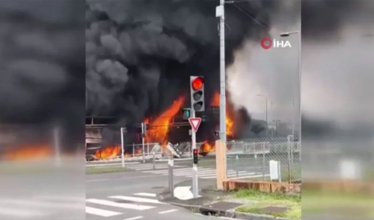 Yeni Kaledonya'daki şiddet olaylarına Macron'dan 'olağanüstü hal' çözümü - 2. Resim
