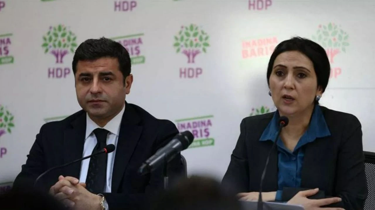 Kobani davasında karar: Selahattin Demirtaş ve Figen Yüksekdağ'ın cezası belli oldu - 1. Resim
