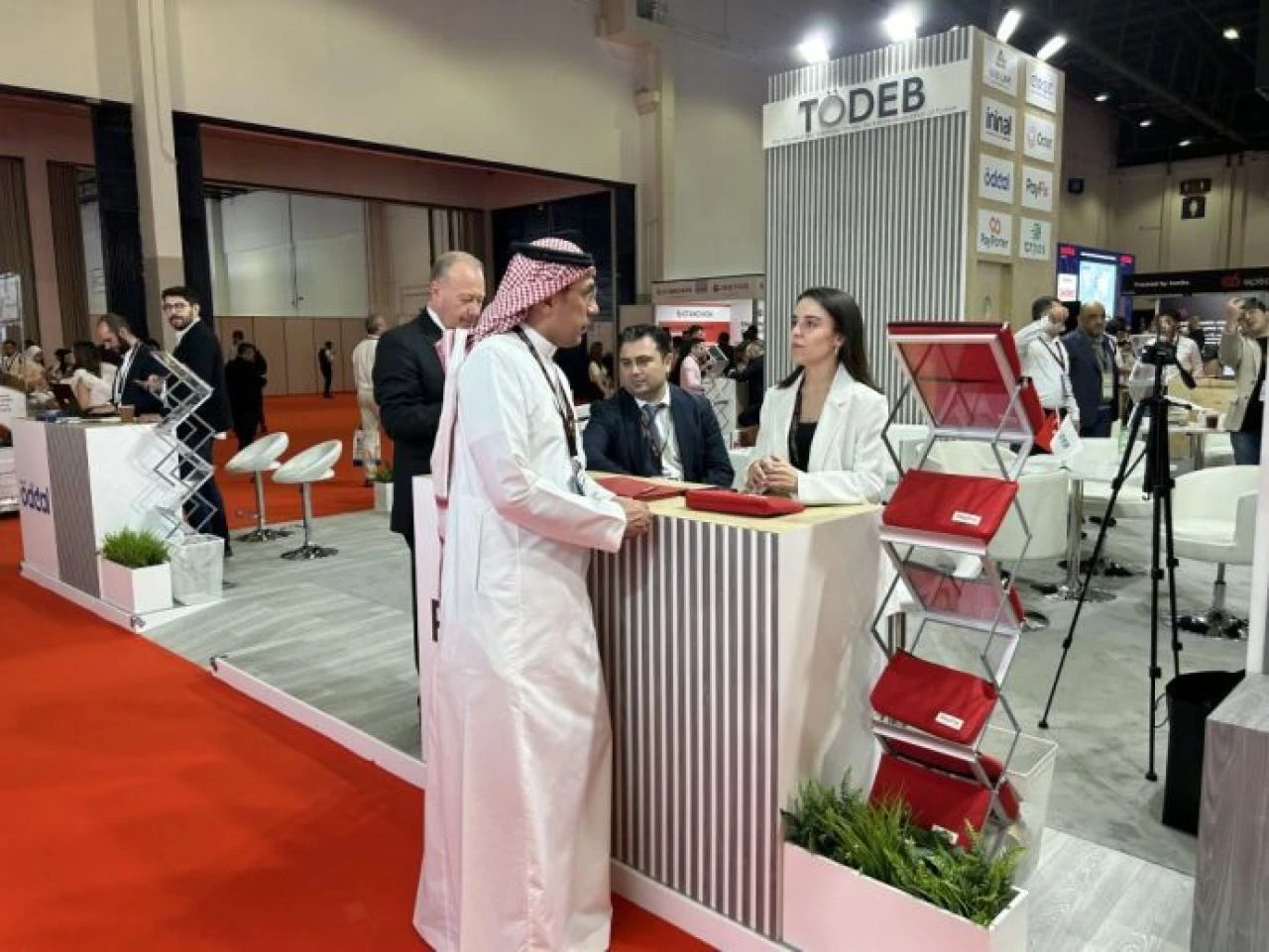 Orta Doğu’daki fintek fuarında TÖDEB ve Türk markaları öne çıktı