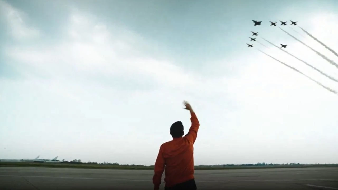 Selçuk Bayraktar Necip Fazıl'ın dizeleriyle seslendi: Yol onun, varlık onun, gerisi hep angarya