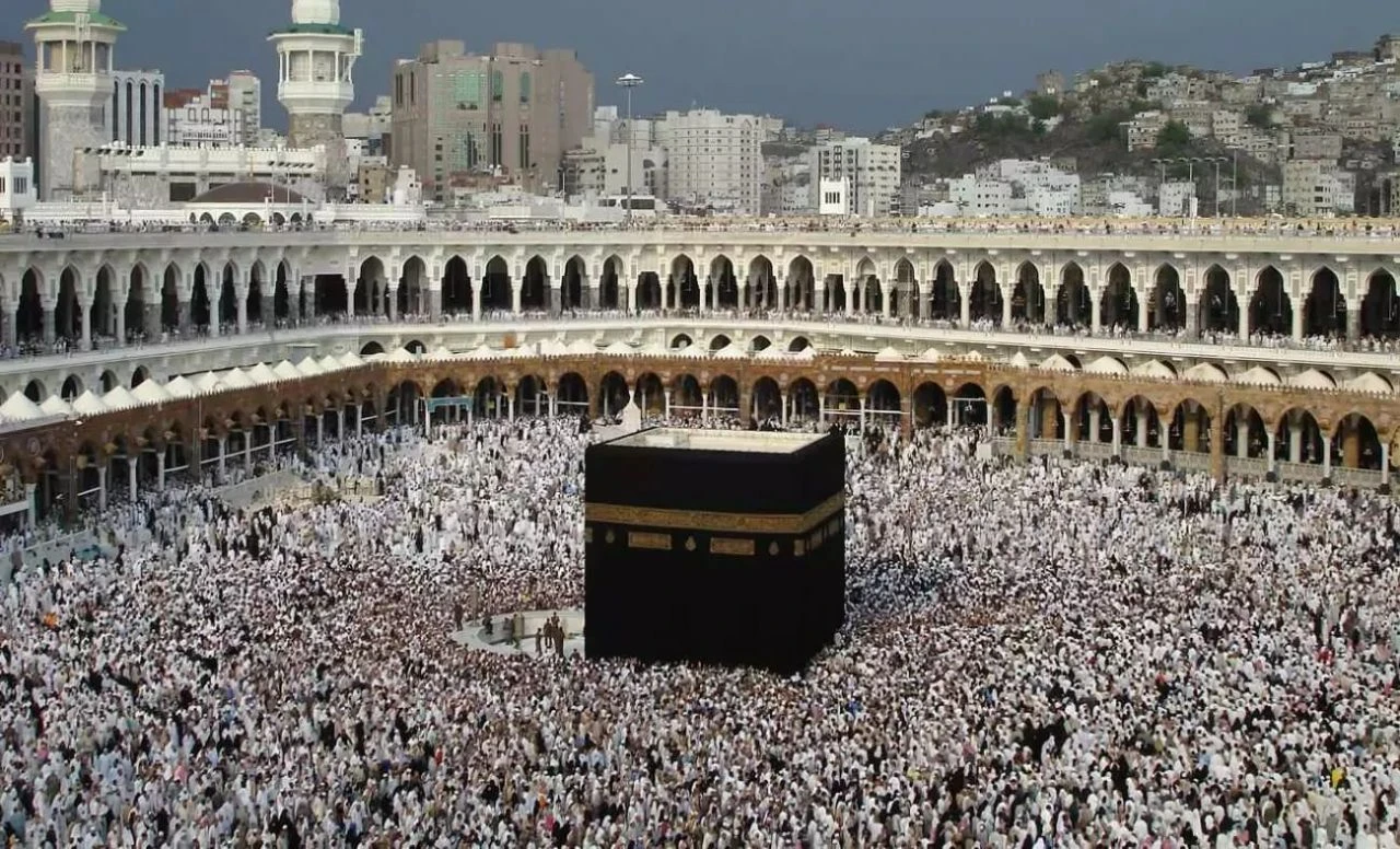 Suudi Arabistan duyurdu: 'Kural dışı' hac ziyaretlerine artık para cezası uygulanacak