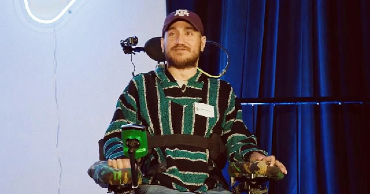 Elon Musk duyurdu: Neuralink beyin implantı için yeni insan denek aranıyor - 1. Resim