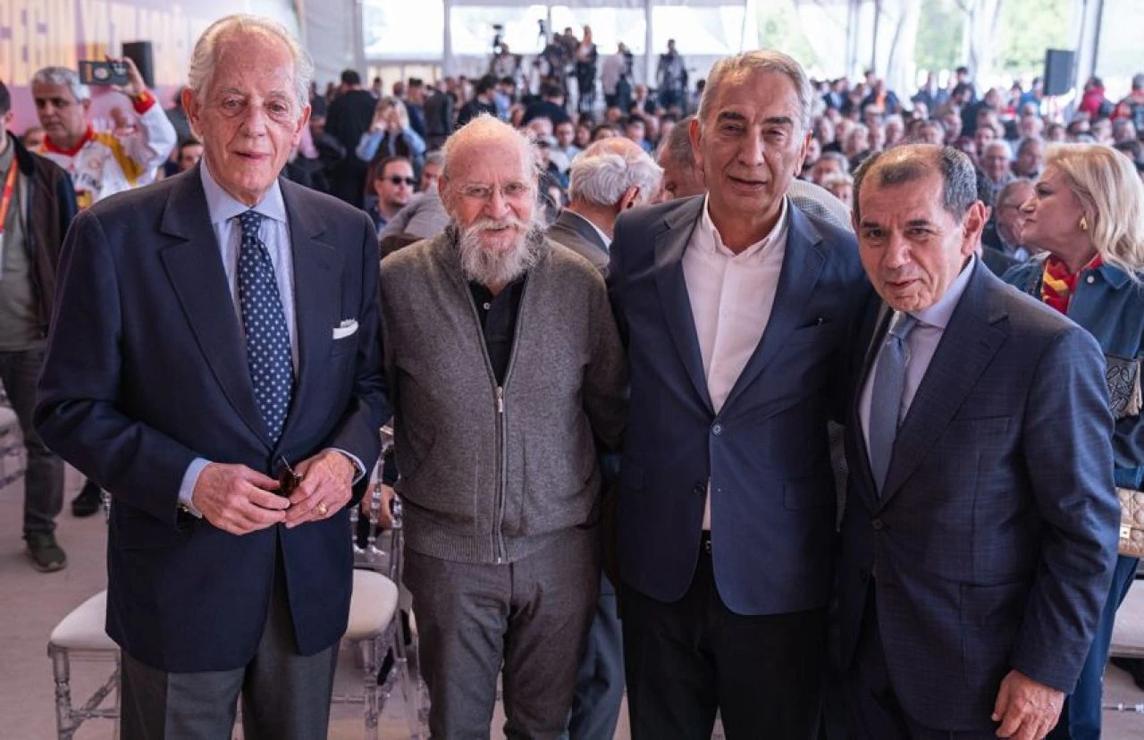 Galatasaray camiası, UEFA Kupası'nın yıl dönümünde Kemerburgaz'da buluştu