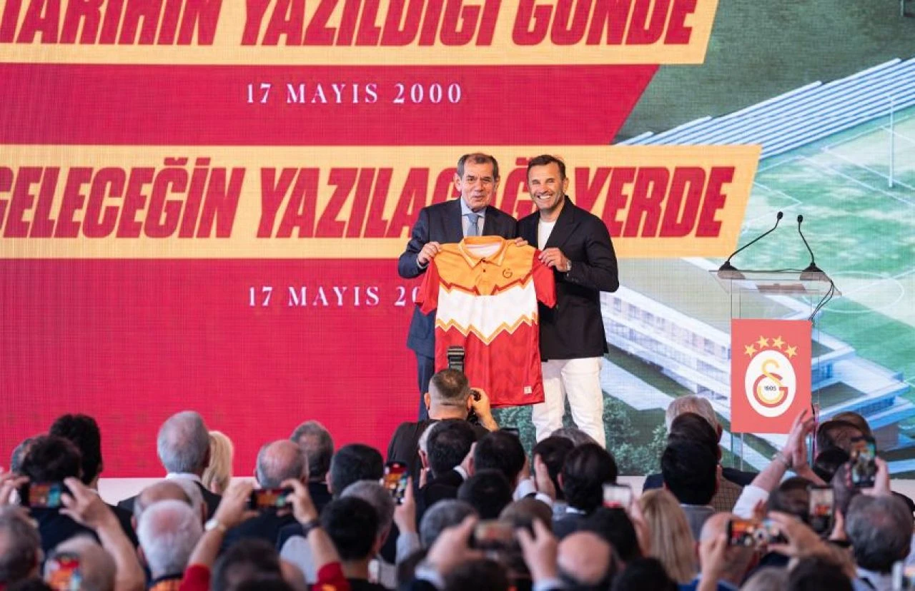 Galatasaray camiası, UEFA Kupası'nın yıl dönümünde Kemerburgaz'da buluştu