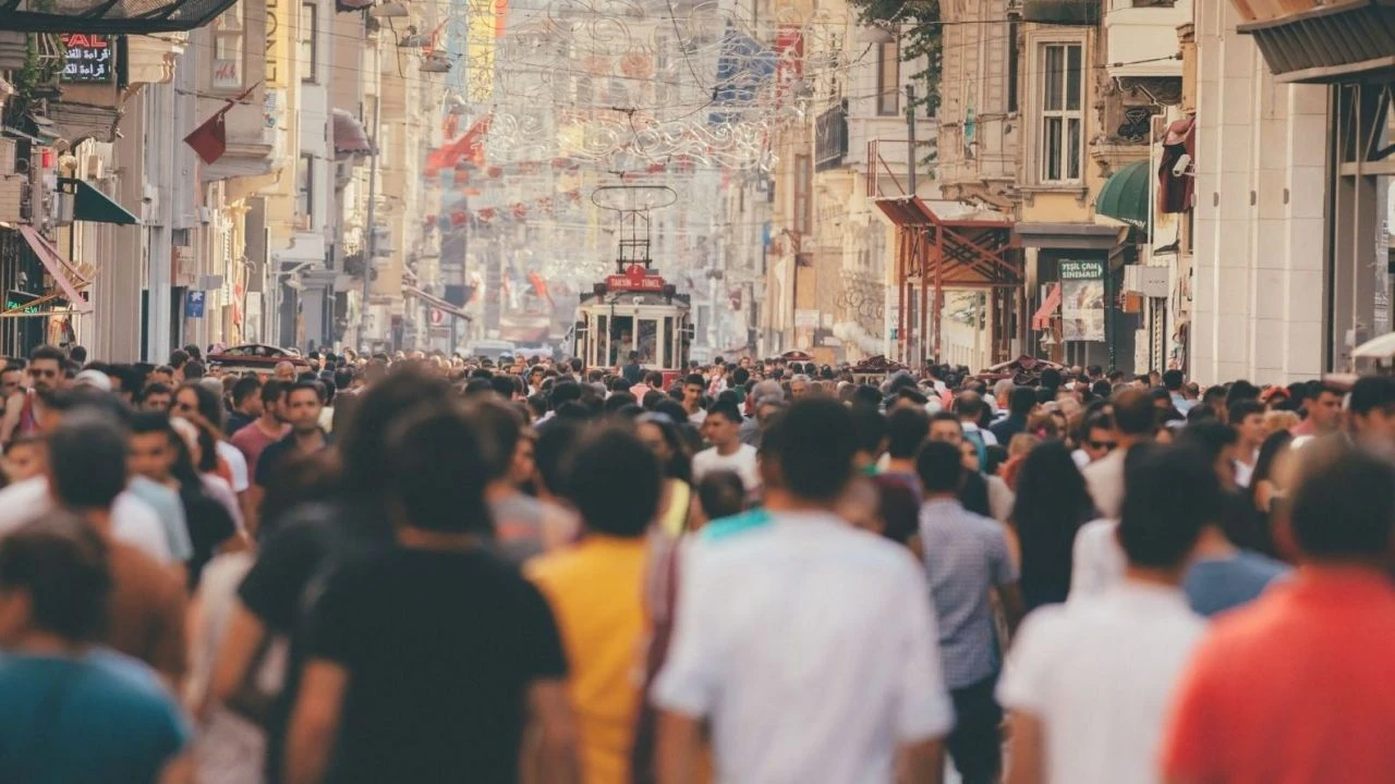 Nüfusun yüzde 15'i gençlerden oluşuyor! Türkiye, Avrupa'da  ilk sırada yer aldı