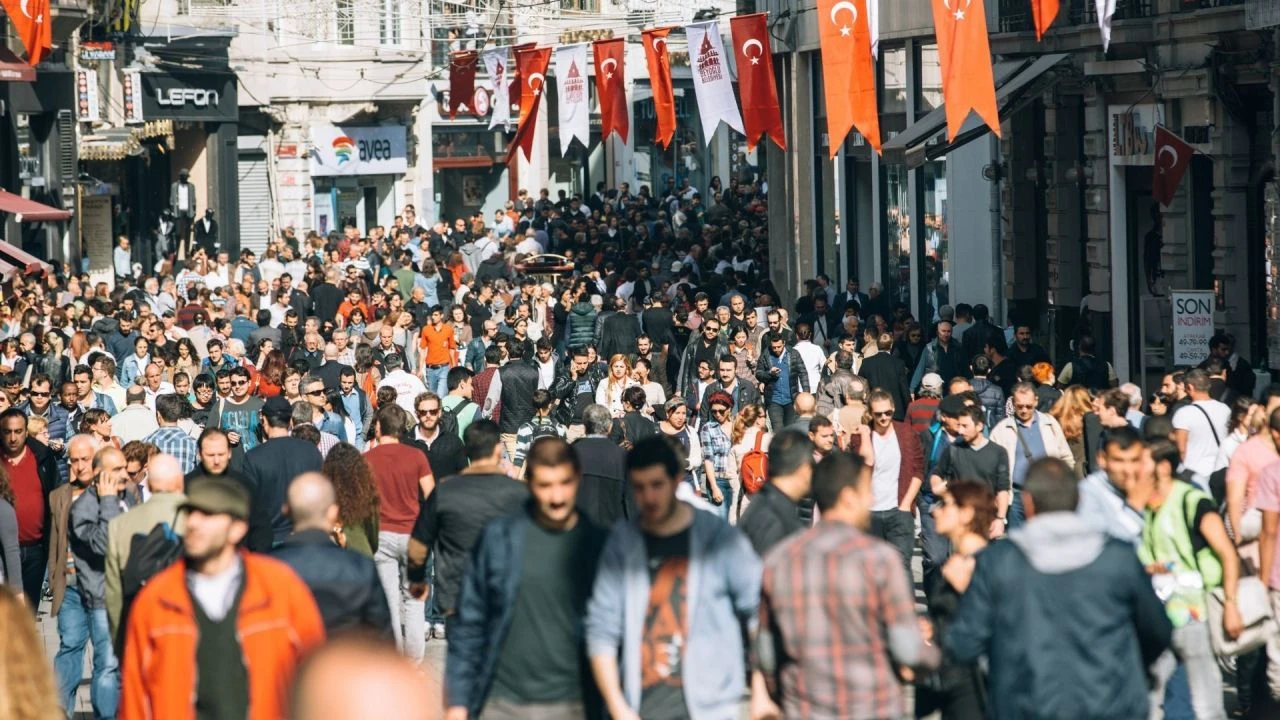 Nüfusun yüzde 15'i gençlerden oluşuyor! Türkiye, Avrupa'da  ilk sırada yer aldı