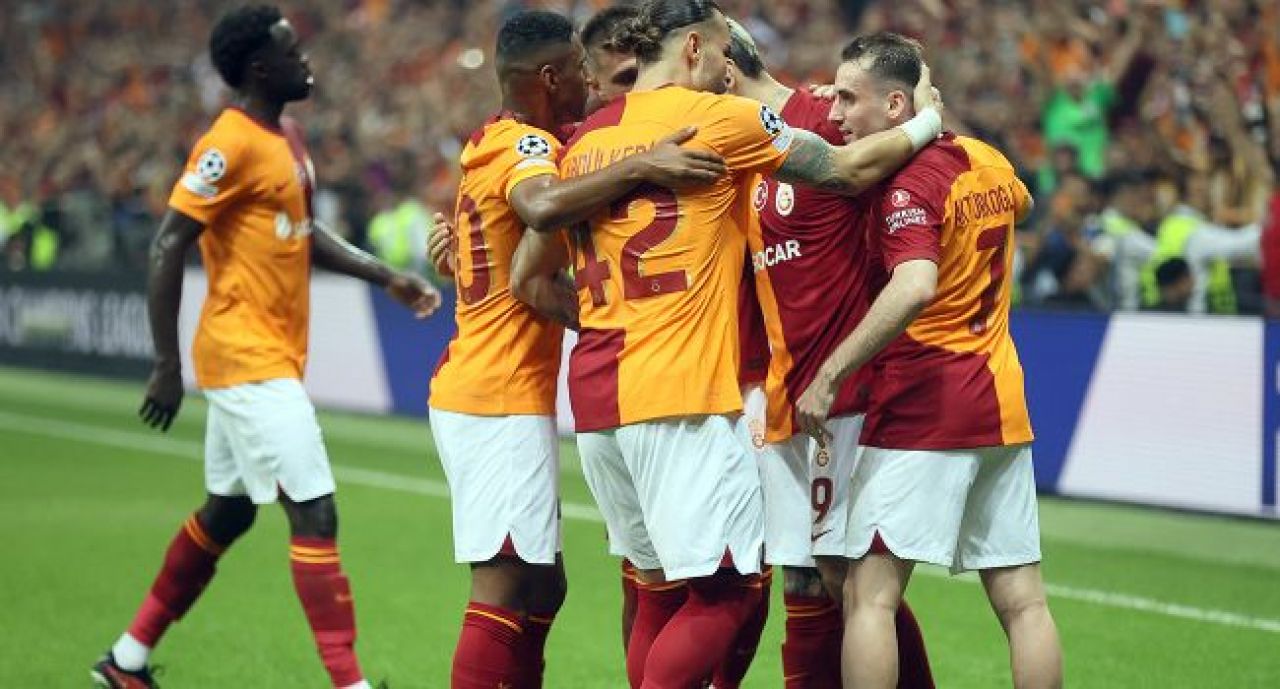 UEFA Galatasaray'ı 30 bin euro para cezasına çarptırdı - 1. Resim
