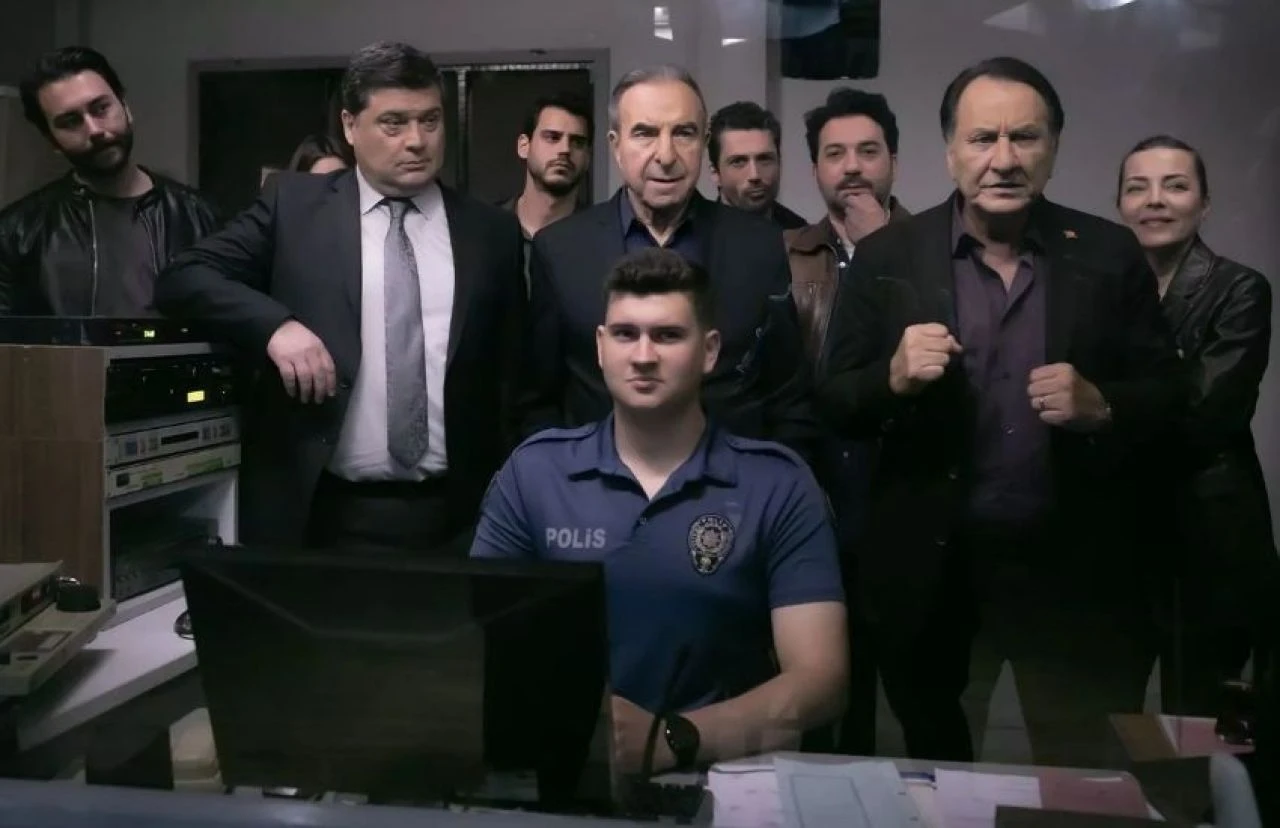 Arka Sokaklar'ın sezon finali belli oldu!