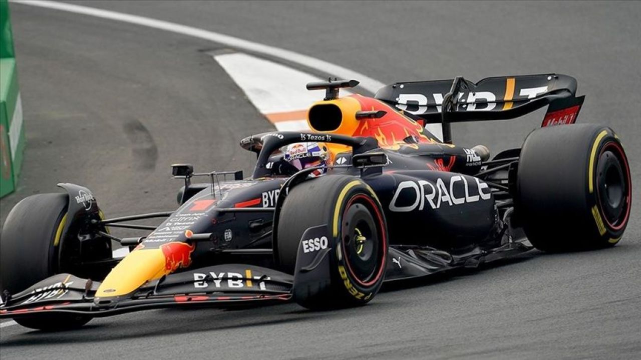 F1 Imola GP pole pozisyonu Max Verstappen’in oldu - 1. Resim