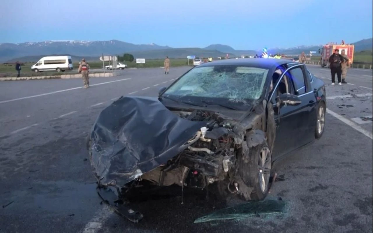 Muş'ta kahreden kaza: 3 ölü, 5 yaralı - 3. Resim