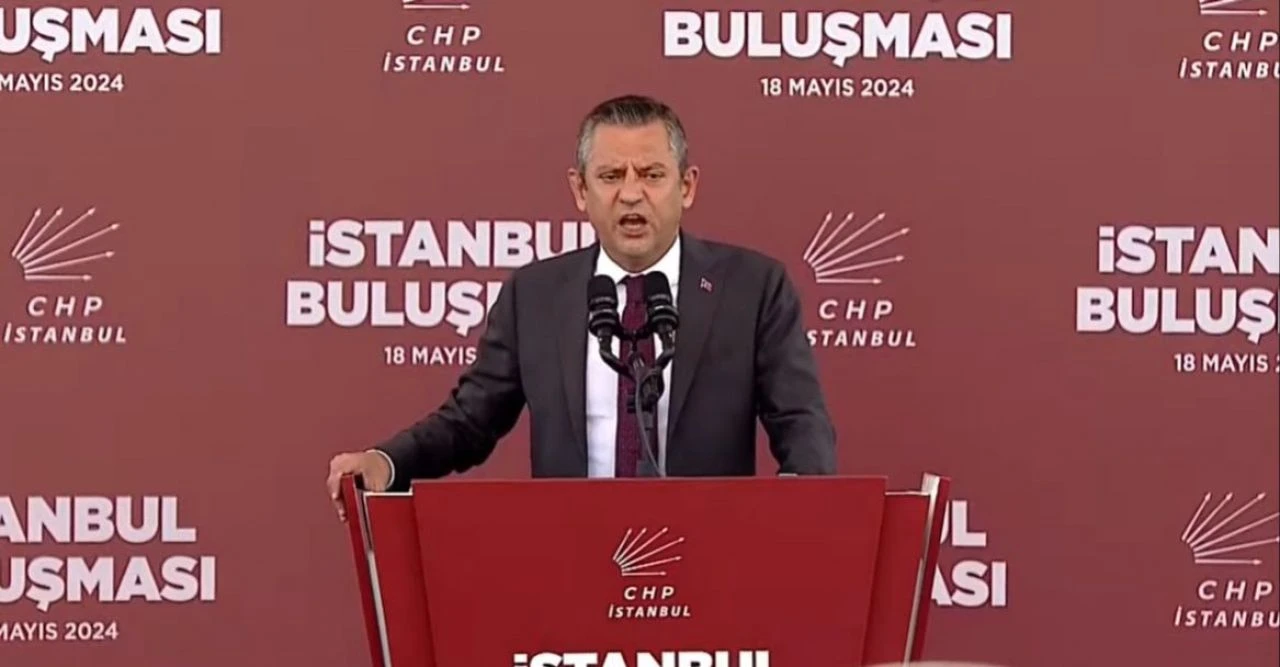 Özgür Özel, hükümeti 'atama ve mülakat' üzerinden eleştirdi: Haksızlıktır, kul hakkına girmektir - 1. Resim