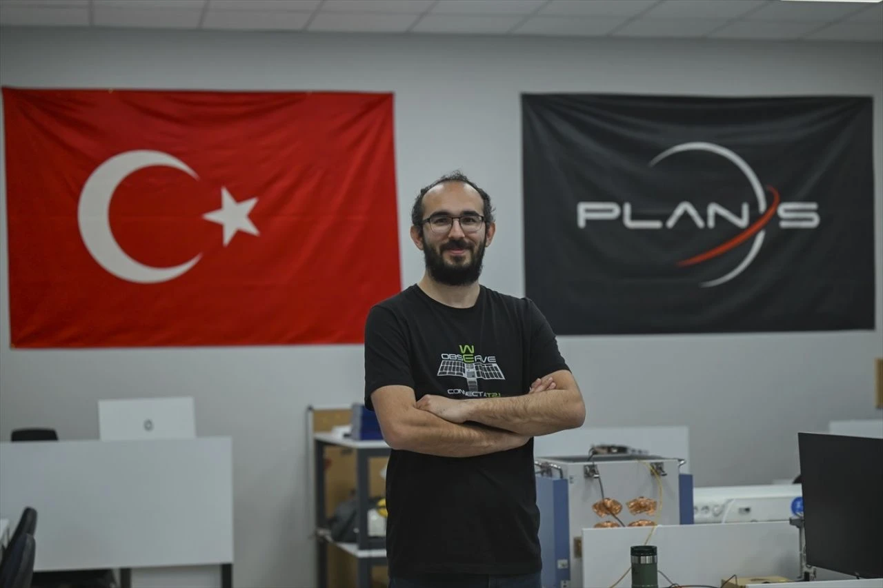 Türk mühendislik harikası... İlk takım uyduları fırlatma için yola çıktı - 3. Resim