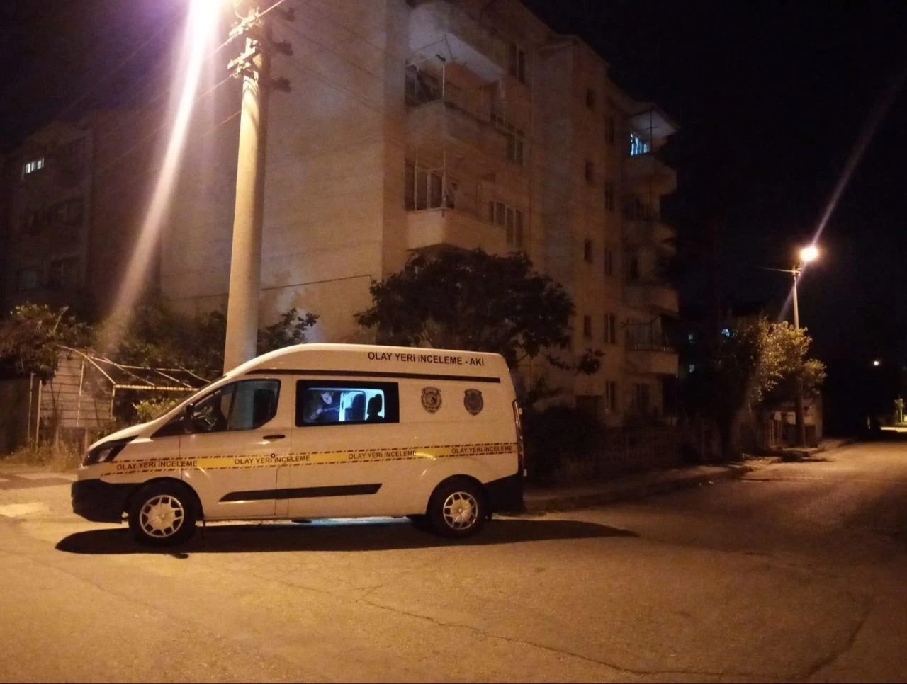 Boşandığı kadının yolunu kesip bıçakladı, mahkeme serbest bıraktı! - 1. Resim