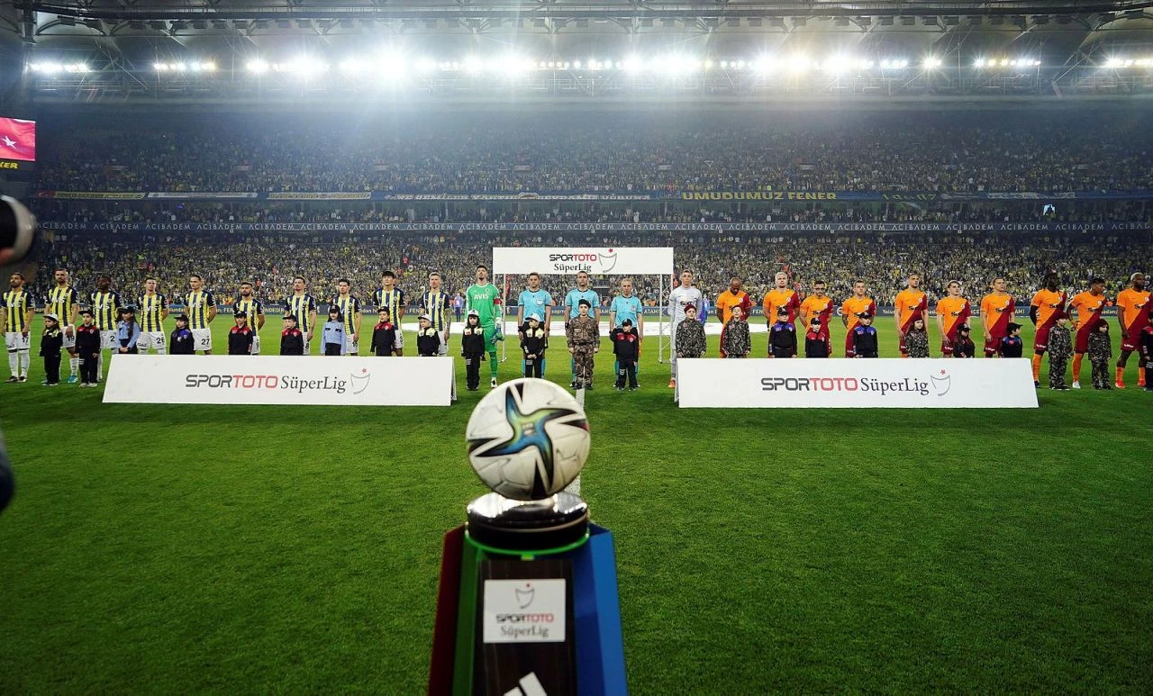 Ezeli rekabette 400. Randevu! Dikkat çeken üstünlük - 3. Resim