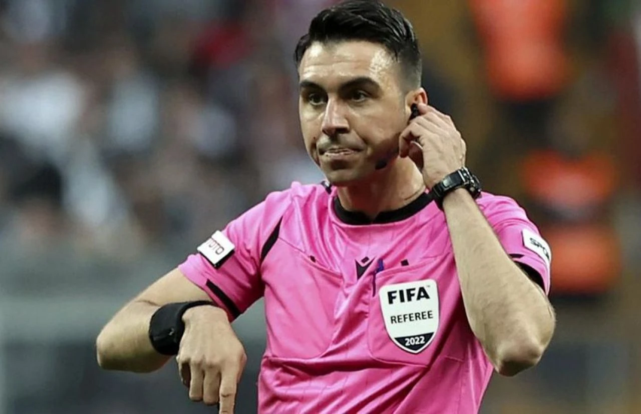 Galatasaray ile Fenerbahçe derbisinin VAR'ı belli oldu - 1. Resim