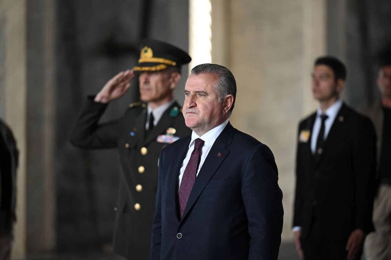 Milli Mücadele ruhu 105. yılında: Anıtkabir'de 19 Mayıs töreni başladı