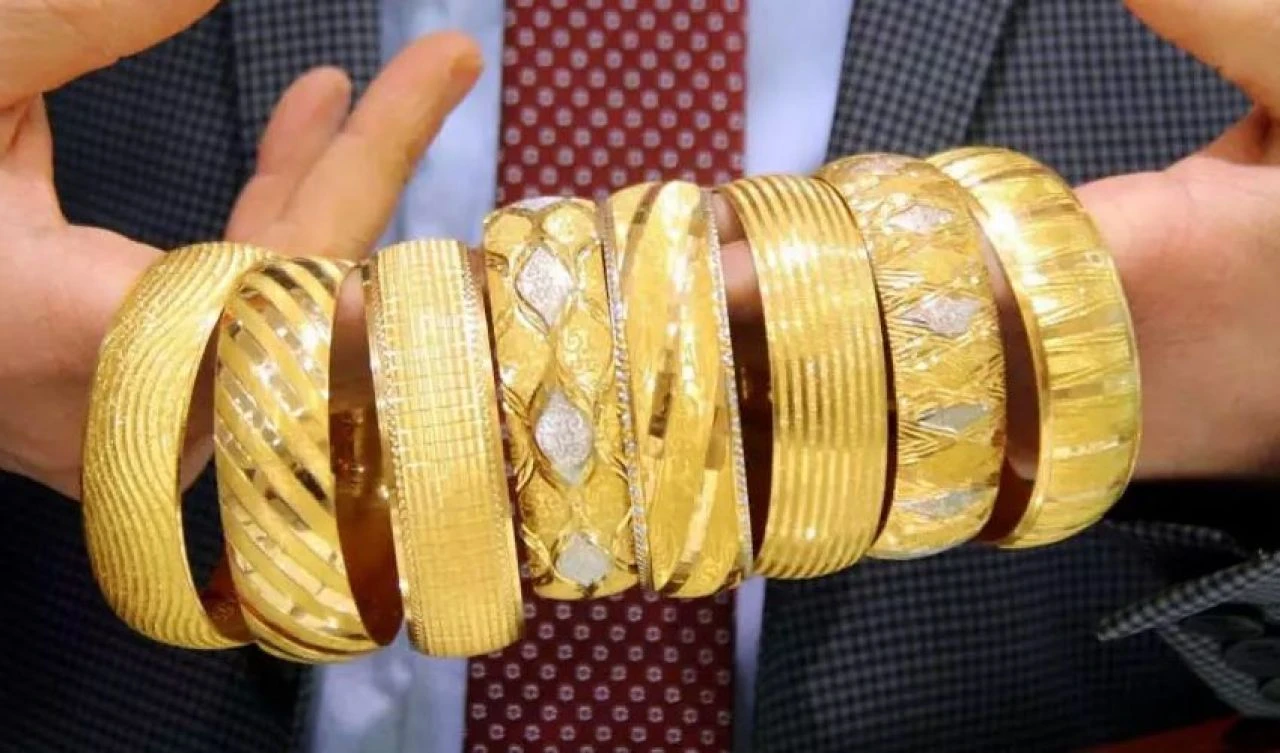 Altın ve gümüşte yeni rekorlar yolda! İslam Memiş Reisi'nin ölümü sonrası piyasaları yorumladı