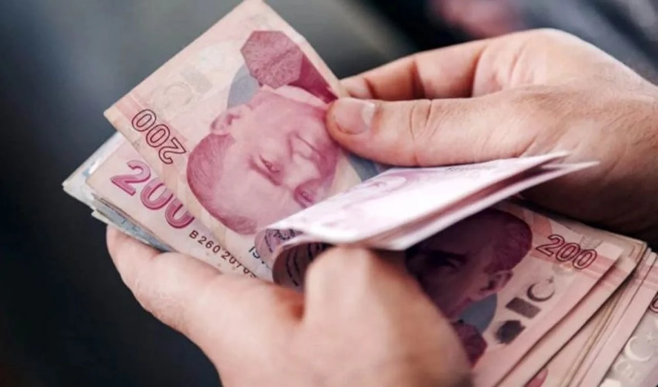 Emeklinin hesabı hükümete uymadı! SGK Uzmanı "refah payı ve seyyanen zam" detayını açıkladı - 2. Resim