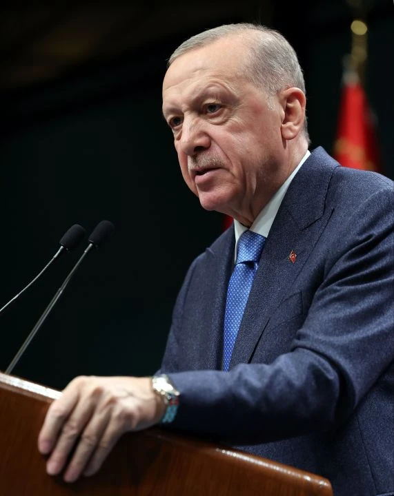 Erdoğan'dan İran Cumhurbaşkanı Reisi'nin ölümü sonrası flaş karar: 1 günlük milli yas ilan edildi - 1. Resim