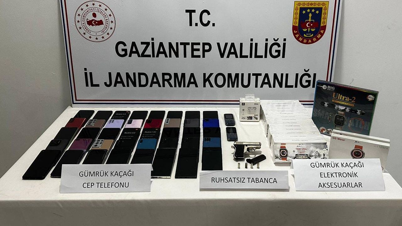 Gaziantep’te 2 milyon TL değerinde kaçak telefon ele geçirildi