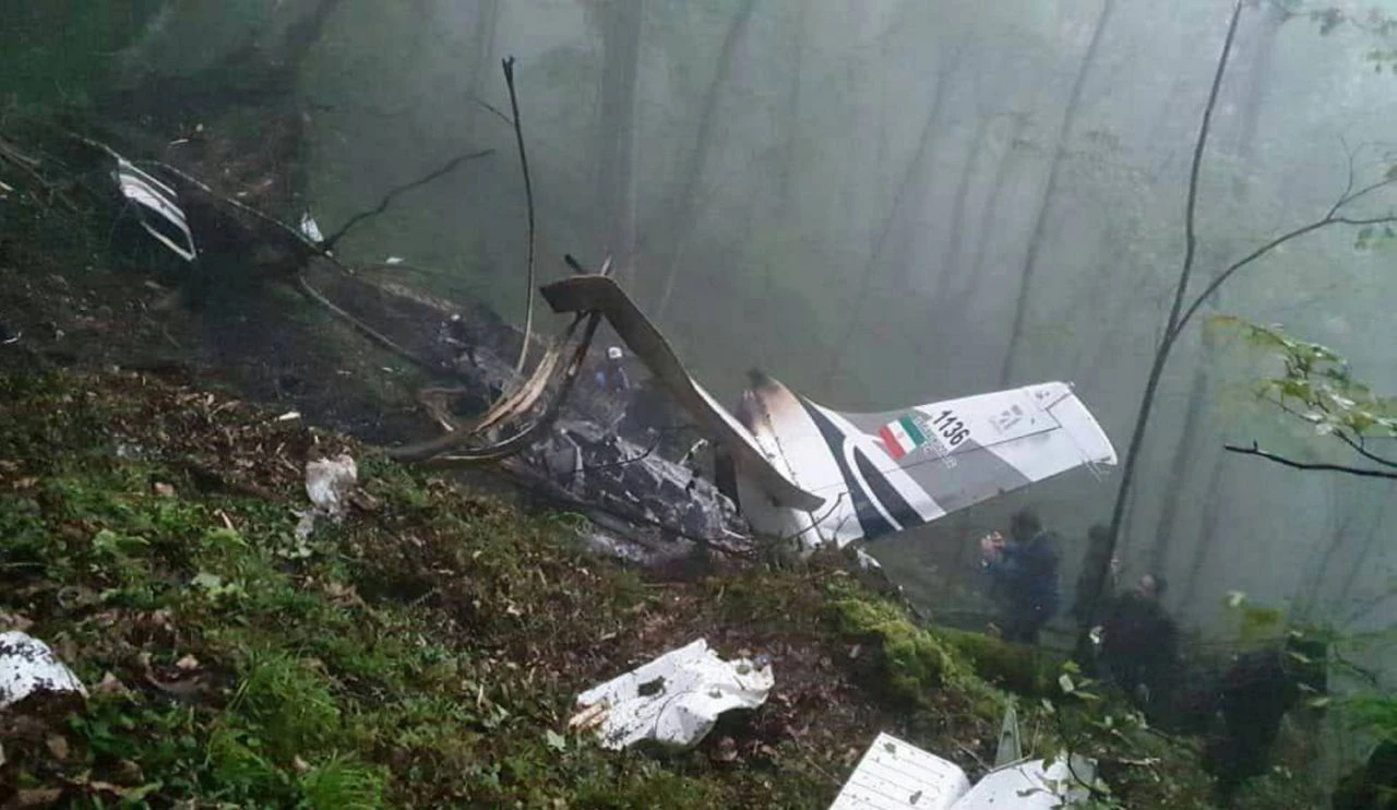 İran'ın helikopter kazası için ABD'den bile yardım istediği ortaya çıktı! - 1. Resim
