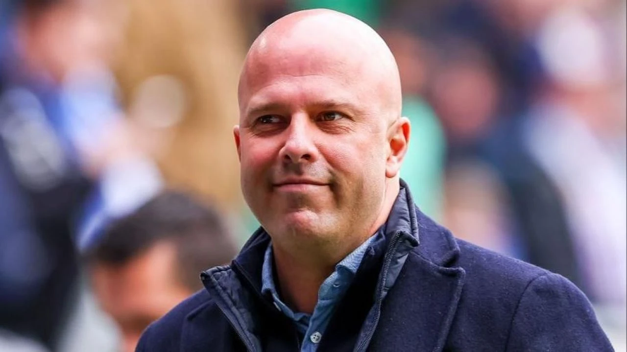 Liverpool yeni teknik direktörü Arne Slot oldu - 1. Resim