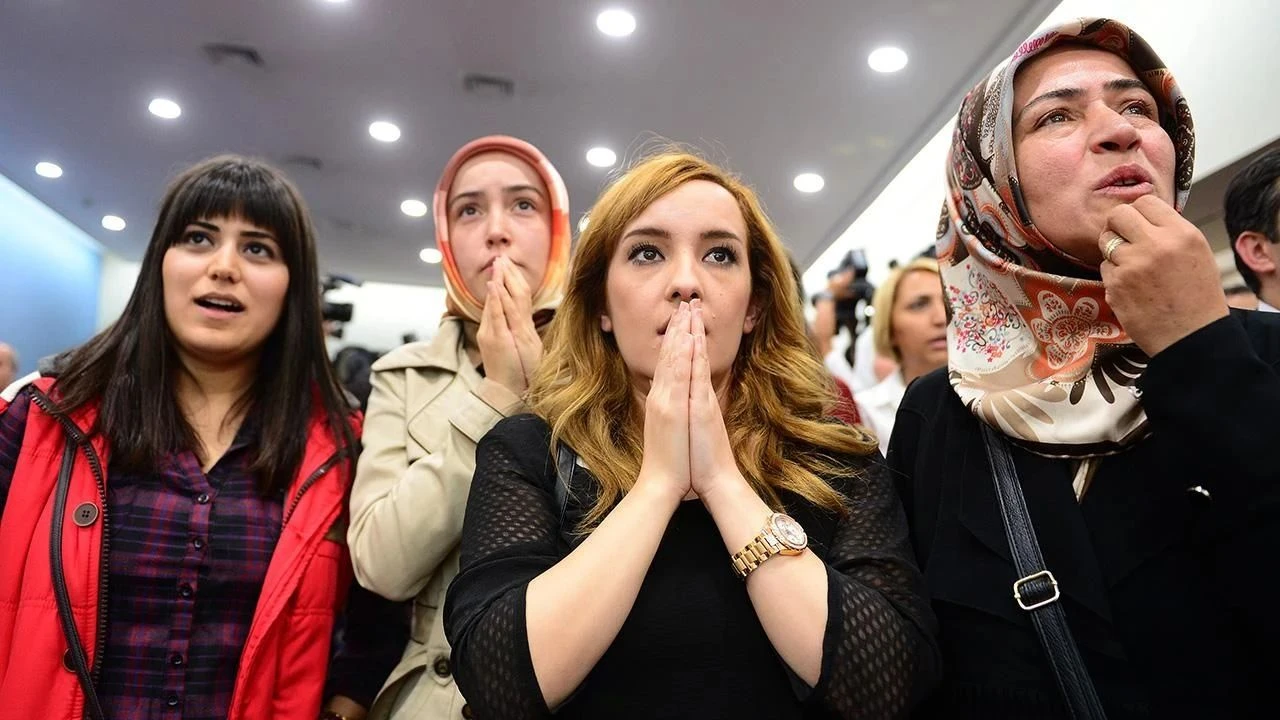 Son gün 31 Mayıs: Sözleşmeli öğretmen ataması başvuruları başladı