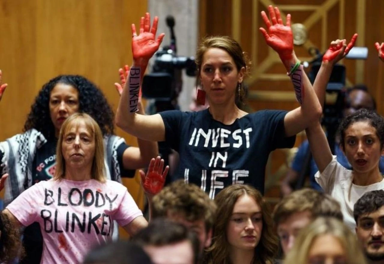 Bilnken şoka uğradı: Soykırım bakanı!