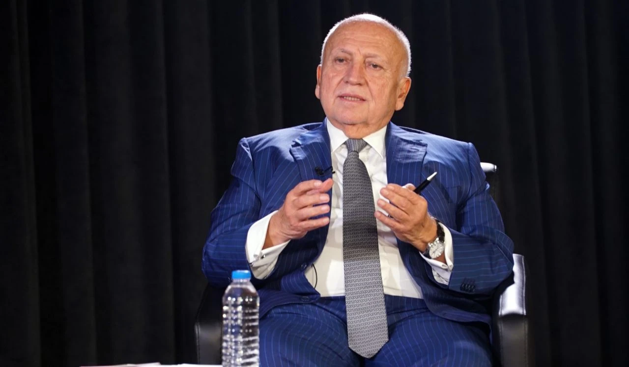 Ekonomist Işın Çelebi ‘tehlikeli denge’ dedi! Döviz şokları ve enflasyon için kritik yöntemi anlattı - 1. Resim